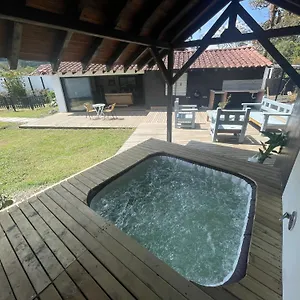 https://exclusivo-chalet-en-el-corazn-de-llanogrande.colombiamedellinhotels.com